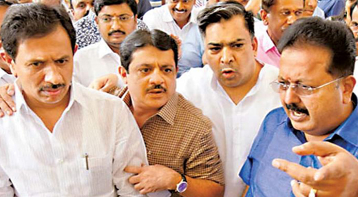 Four JD(S) rebels resign from party, set to join Congress